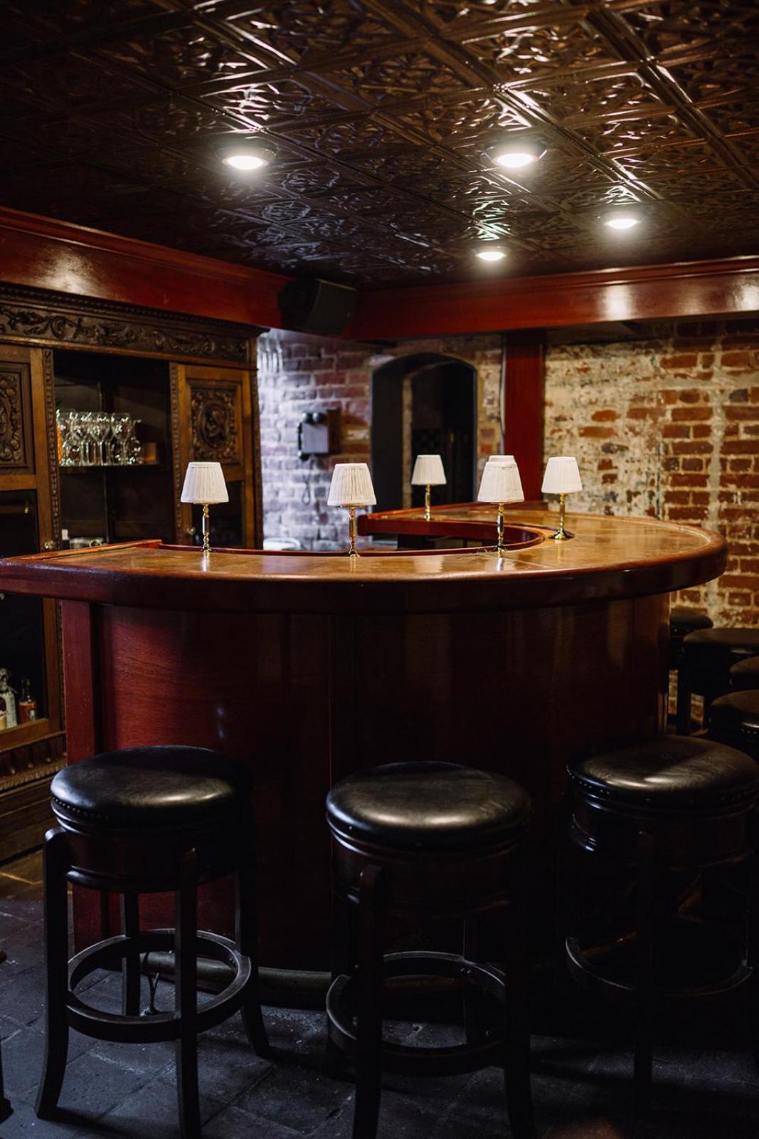 Ironclad Inn And Bourbon Room Fredericksburg Exteriör bild